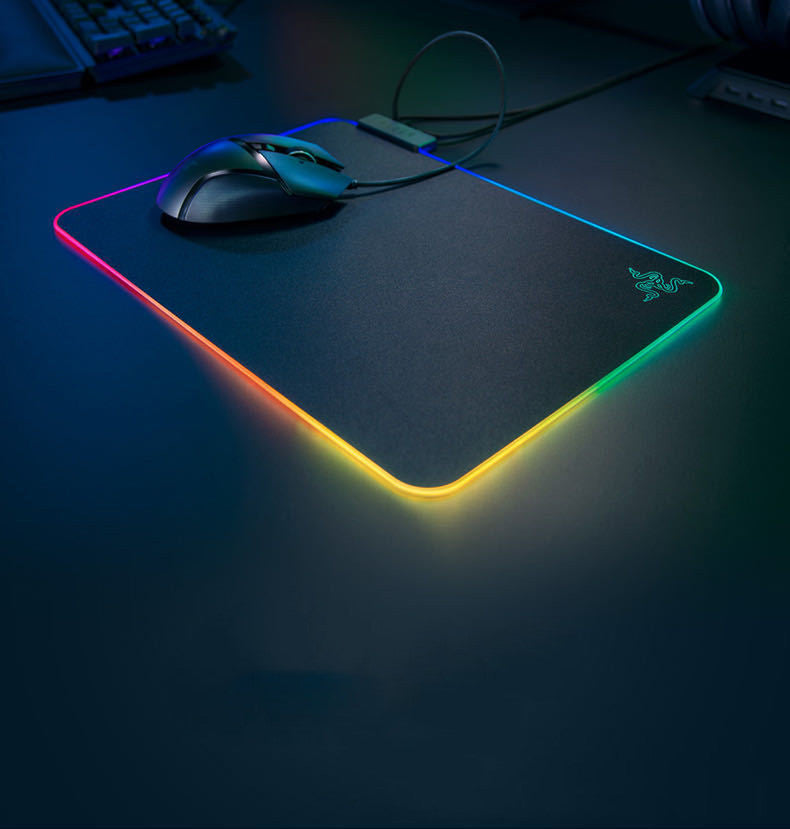 Razer Firefly Hard V2 RGB Game Mouse Pad Can Customize The Built-in Cable Non Slip Rubber Base